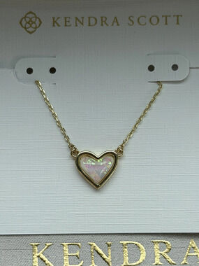 Kendra Scot Pink Heart Pendant Necklace